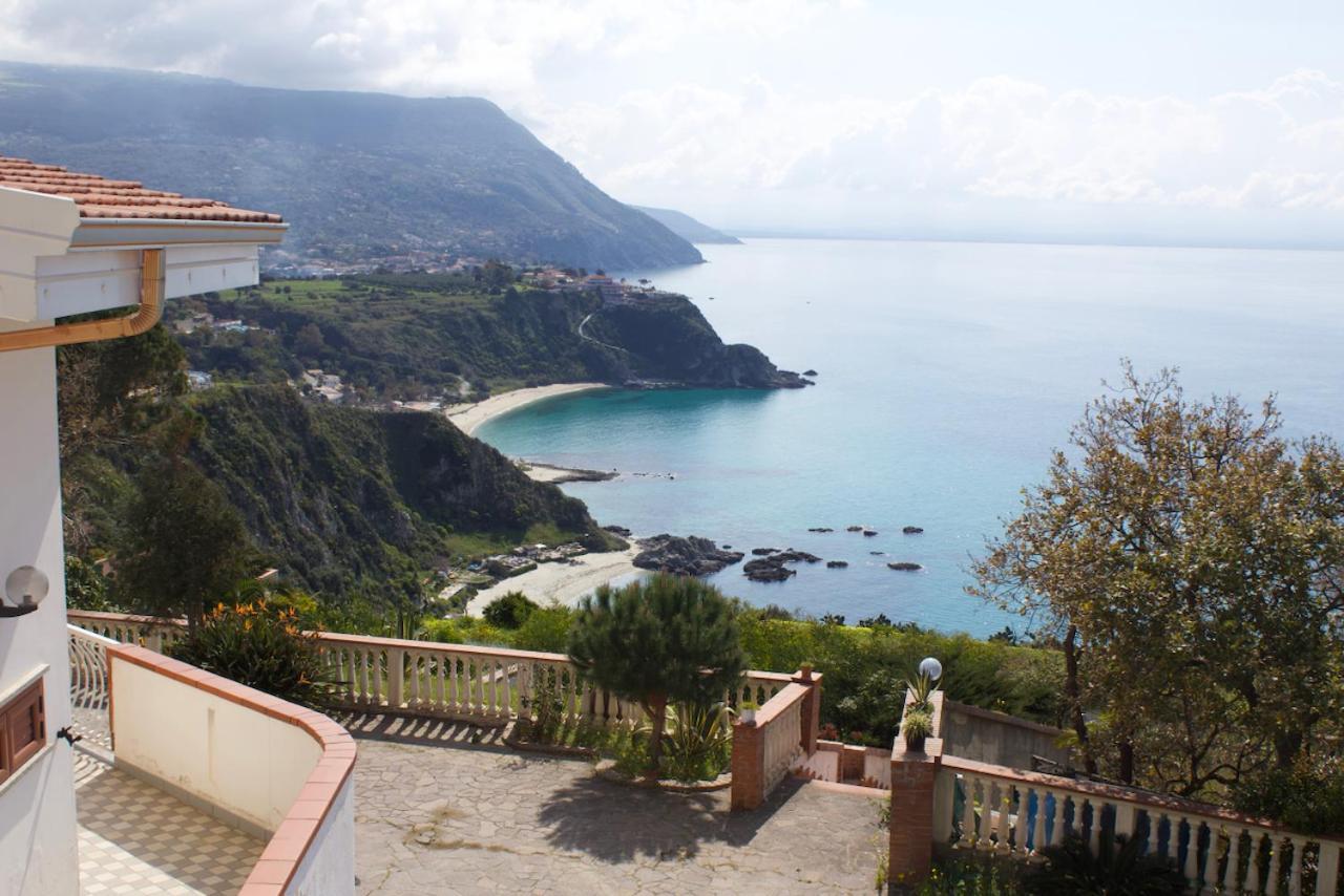 Villamargherita Capo Vaticano Zewnętrze zdjęcie